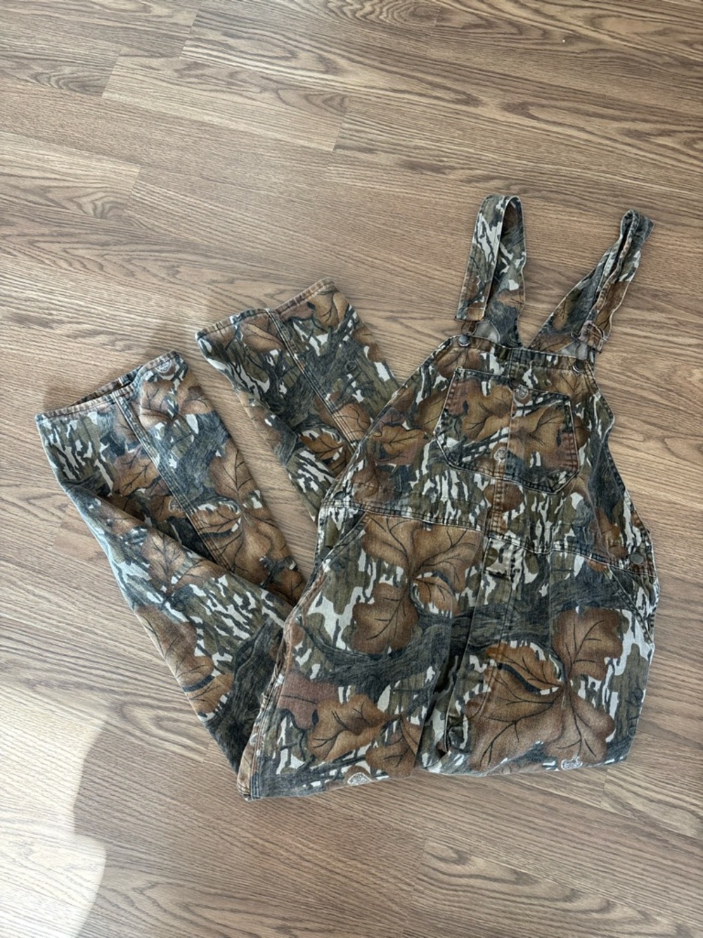 Mossy Oak Camouflage Leaf Print Overalls - Brown & Green